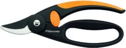 Fiskars Fingerloop Pruner Bypass P44