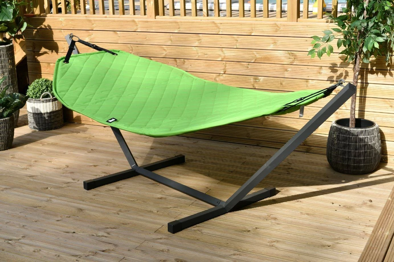 Extreme Lounging B Hammock - Lime - Image 2