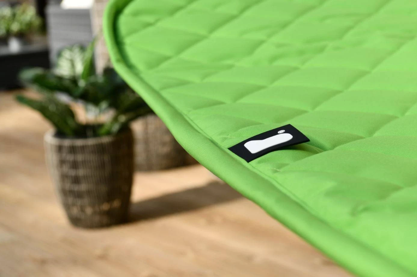 Extreme Lounging B Hammock - Lime - Image 4