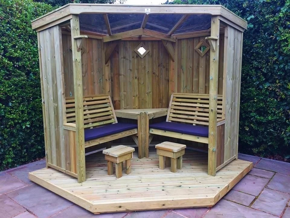 Churnet Valley Four Seasons Garden Room With Decking