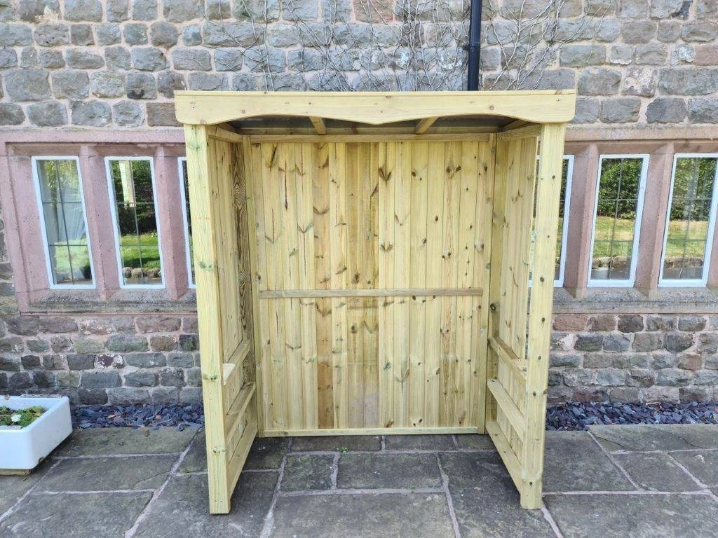 Churnet Valley Large Poly Outdoor Shelter